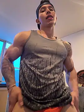Snapshot of JAYCAM_ chatting on June 6, 2026, 2:11 pm JAYCAM online show from June 6, 2026, 2:11 pm