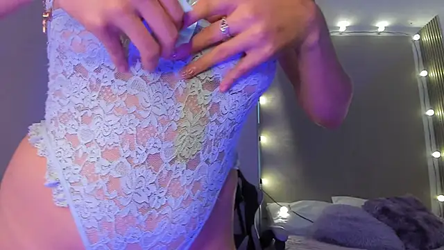 Littletammy4u online show from April 23, 2026, 12:29 pm