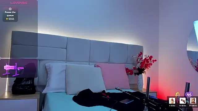 LiiaaGenner online show from June 11, 2026, 2:44 am