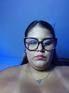 Snapshot of Bonny_rousse01 chatting on June 6, 2026, 12:43 pm Bonny rousse01 online show from June 6, 2026, 12:43 pm