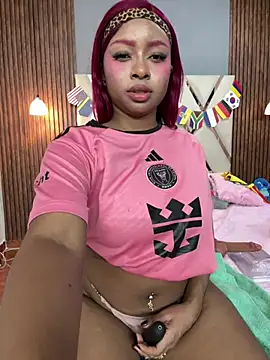 Kloe rousse01 online show from June 27, 2026, 9:37 am