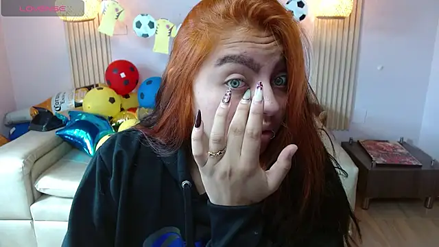 Snapshot of Miley_Clarck chatting on July 13, 2026, 1:54 pm Miley Clarck online show from July 13, 2026, 1:54 pm