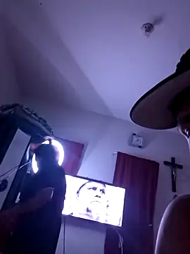 FamilySick online show from May 4, 2026, 8:17 am