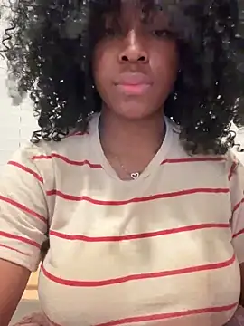 saddielovee online show from March 19, 2026, 8:14 am