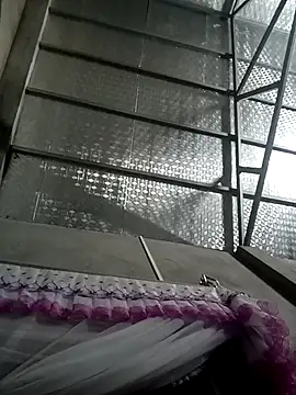 Snapshot of Mi-milan chatting on March 19, 2026, 3:01 pm Mi-milan online show from March 19, 2026, 3:01 pm