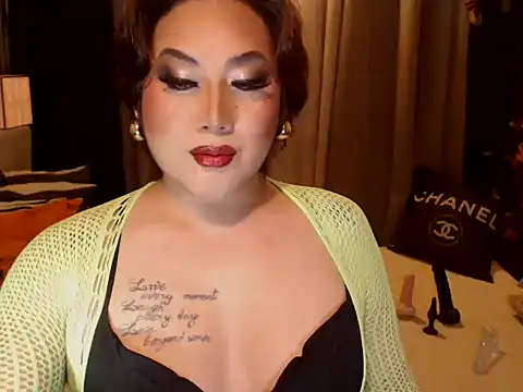 YourMistressAggy online show from May 4, 2026, 6:33 pm
