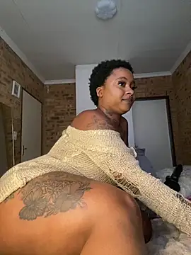 MILLIONDOLLARPUSSY95 online show from July 12, 2026, 6:58 am