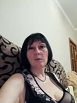 Snapshot of HelgaDennis chatting on July 23, 2026, 6:37 pm HelgaDennis online show from July 23, 2026, 6:37 pm