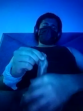 Snapshot of Small_dick_069 chatting on March 21, 2026, 11:08 pm Small dick 069 online show from March 21, 2026, 11:08 pm