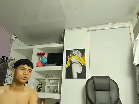 Nico Viper  online show from March 20, 2026, 7:48 pm