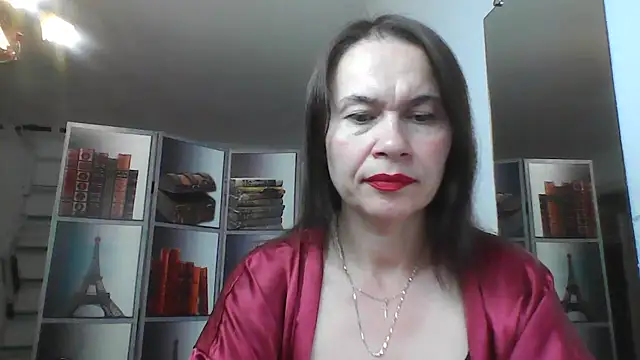 Snapshot of Selena_Moo chatting on July 19, 2026, 8:12 am Selena Moo online show from July 19, 2026, 8:12 am