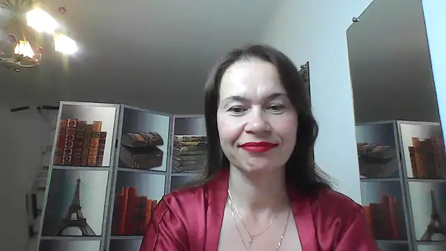 Snapshot of Selena_Moo chatting on July 15, 2026, 10:55 am Selena Moo online show from July 15, 2026, 10:55 am