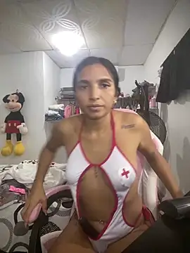 Blowjob-Queen  online show from April 18, 2026, 2:03 am