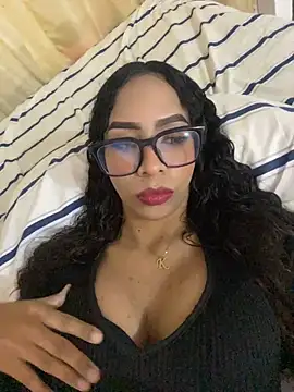 Midnightcatt online show from April 25, 2026, 11:24 pm