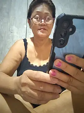 Sunflower1956 online show from July 16, 2026, 11:07 am
