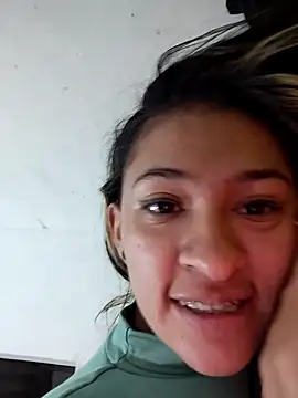abigail240 online show from April 30, 2026, 12:28 am