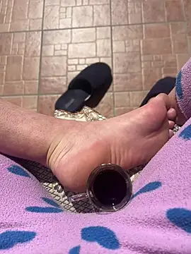 Misss 19 online show from April 7, 2026, 10:17 am