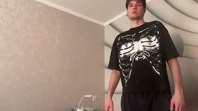 Snapshot of tomasdickpick chatting on August 5, 2026, 7:13 am tomasdickpick online show from August 5, 2026, 7:13 am