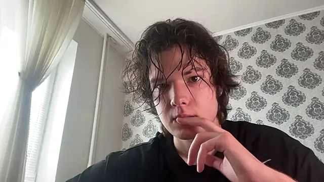 Snapshot of tomasdickpick chatting on June 6, 2026, 8:41 am tomasdickpick online show from June 6, 2026, 8:41 am