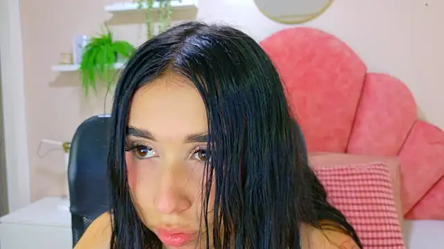 StarrMoon   online show from June 12, 2026, 3:04 am