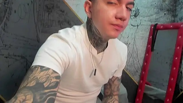Gury tattoo online show from April 25, 2026, 1:25 pm