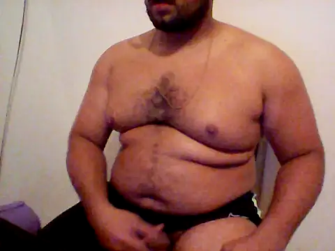 Snapshot of Derick_013 chatting on May 10, 2026, 1:09 am Derick 013 online show from May 10, 2026, 1:09 am