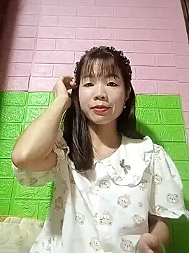 AmyLinee01 online show from June 5, 2026, 6:18 am