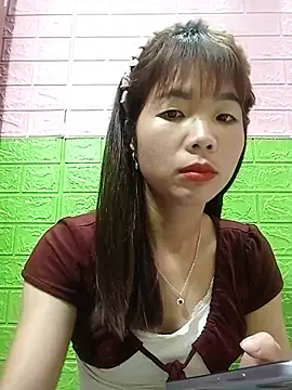 AmyLinee01 online show from July 9, 2026, 11:53 am
