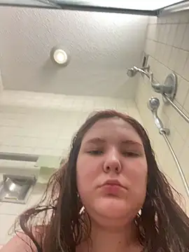 redgrl85 online show from March 21, 2026, 7:20 am