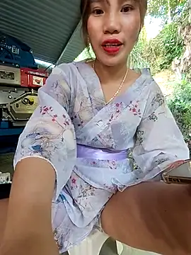 Ruby Lucy online show from May 25, 2026, 10:58 am