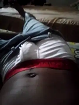 Snapshot of tuchokolatit0 chatting on March 21, 2026, 2:43 pm tuchokolatit0 online show from March 21, 2026, 2:43 pm