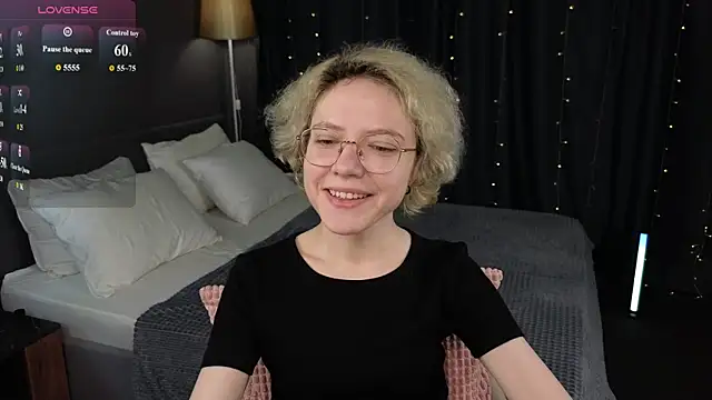 Snapshot of HottoKori chatting on July 6, 2026, 5:36 am HottoKori online show from July 6, 2026, 5:36 am