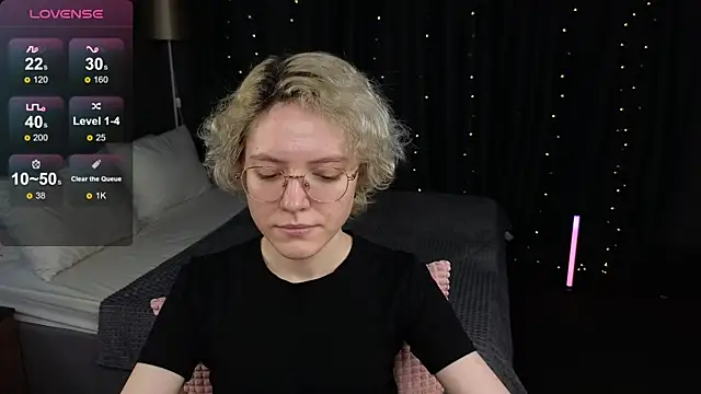 Snapshot of HottoKori chatting on June 27, 2026, 5:35 am HottoKori online show from June 27, 2026, 5:35 am