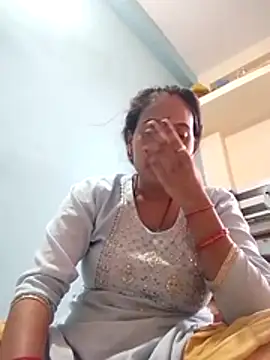 Snapshot of Sexi_roovi chatting on July 16, 2026, 4:20 am Sexi roovi online show from July 16, 2026, 4:20 am