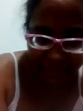 Snapshot of sexymomsn chatting on July 30, 2026, 3:05 am sexymomsn online show from July 30, 2026, 3:05 am