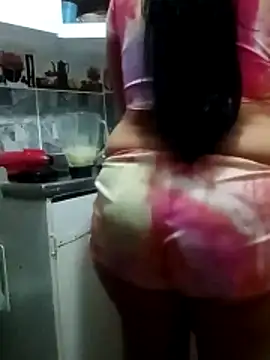 sexymomsn online show from May 12, 2026, 10:54 am