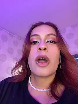 steffmontespink18 online show from July 15, 2026, 1:29 pm