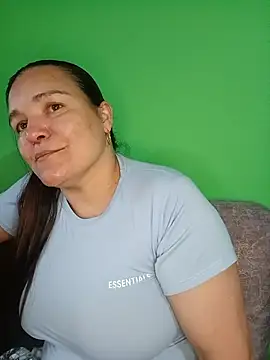 Snapshot of Zuleyka_69 chatting on May 21, 2026, 9:23 pm Zuleyka 69 online show from May 21, 2026, 9:23 pm