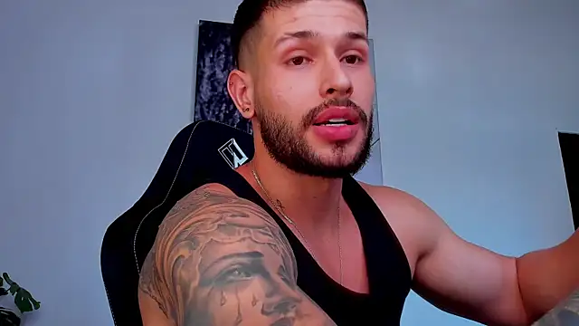 Snapshot of Santos_ramirez1 chatting on June 24, 2026, 3:21 pm Santos ramirez1 online show from June 24, 2026, 3:21 pm