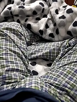 Snapshot of dan1006 chatting on March 22, 2026, 5:32 am dan1006 online show from March 22, 2026, 5:32 am