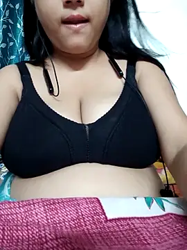 Snapshot of strip_mayuri chatting on April 14, 2026, 7:41 pm strip mayuri online show from April 14, 2026, 7:41 pm