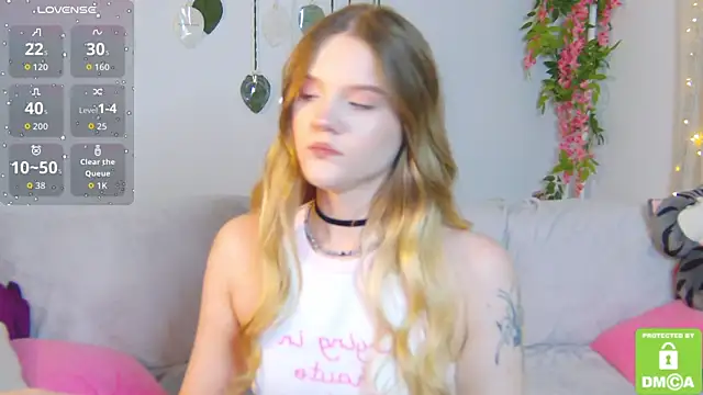 Snapshot of Emma_peach chatting on July 29, 2026, 12:54 am Emma peach online show from July 29, 2026, 12:54 am