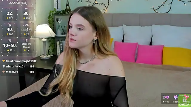 Snapshot of Emma_peach chatting on July 26, 2026, 8:21 am Emma peach online show from July 26, 2026, 8:21 am