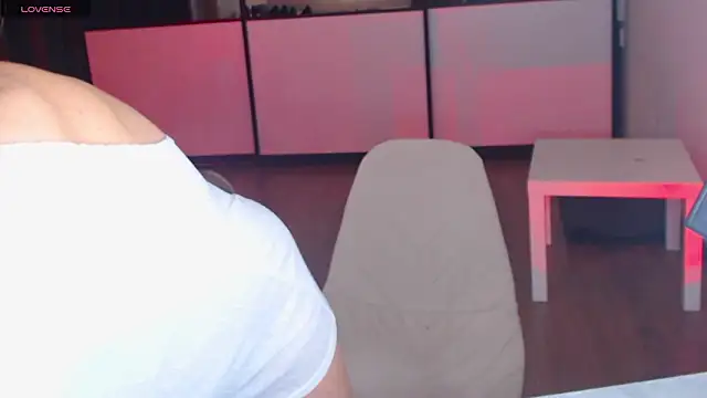 purrAmelinaa online show from March 23, 2026, 5:57 pm