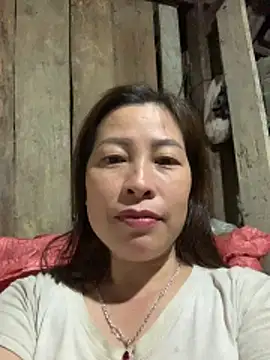 Snapshot of -Lomymy- chatting on March 25, 2026, 12:04 pm -Lomymy- online show from March 25, 2026, 12:04 pm