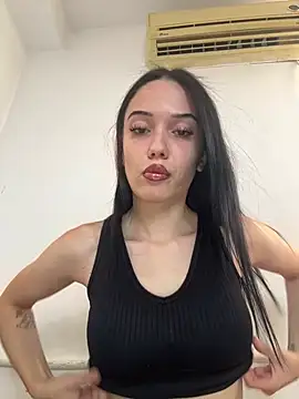 icedrosemarye online show from June 21, 2026, 4:46 pm