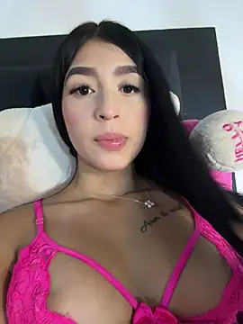 Hannaa blondee online show from May 8, 2026, 10:46 pm