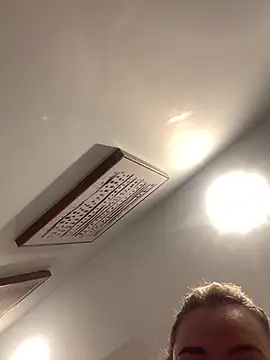 Snapshot of sineadxxx1 chatting on March 23, 2026, 4:29 pm sineadxxx1 online show from March 23, 2026, 4:29 pm