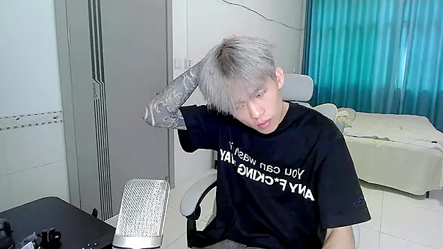 zzzzppp3 online show from August 8, 2026, 5:14 am