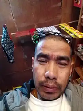 Dertyking online show from April 7, 2026, 12:18 pm